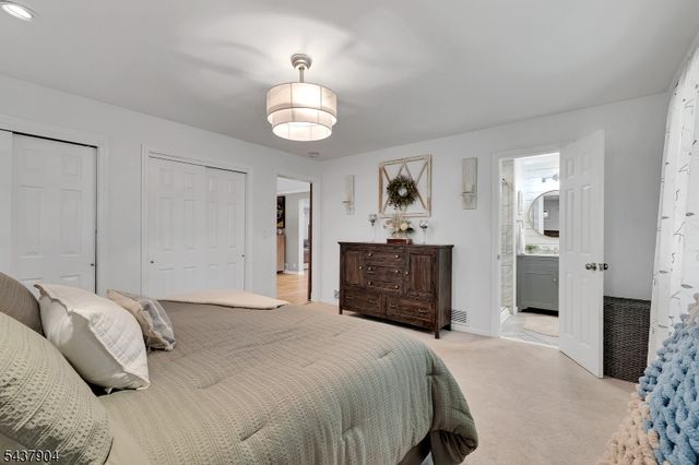 231 Stirling Rd, Watchung Boro, NJ 07069
