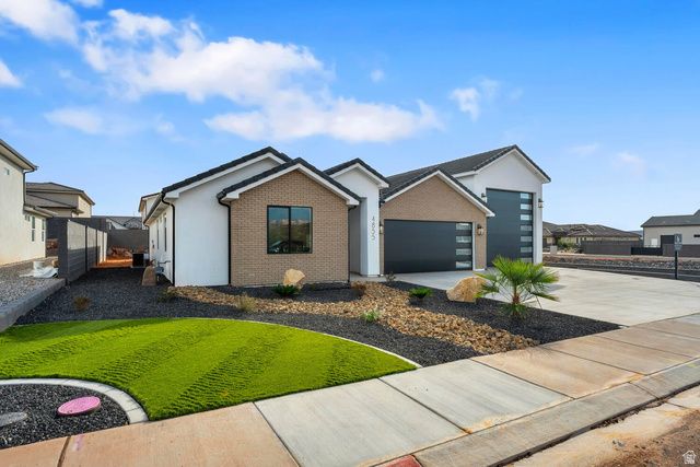 4855 W 1930 S, Hurricane, UT 84737