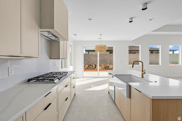 4855 W 1930 S, Hurricane, UT 84737