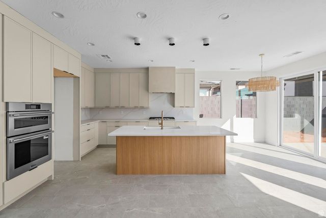 4855 W 1930 S, Hurricane, UT 84737