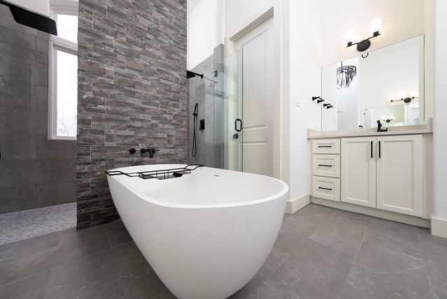 1029 Club House Rd, Kerrville, TX 78028