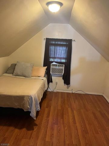 48 Christie Ave, Clifton City, NJ 07011