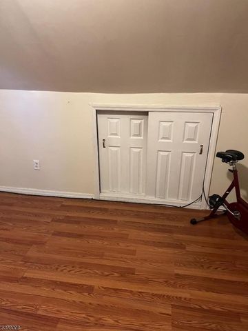 48 Christie Ave, Clifton City, NJ 07011
