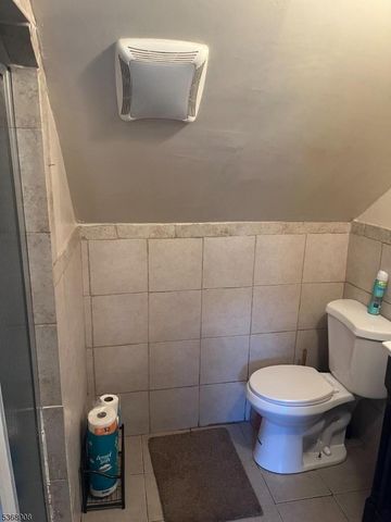 48 Christie Ave, Clifton City, NJ 07011