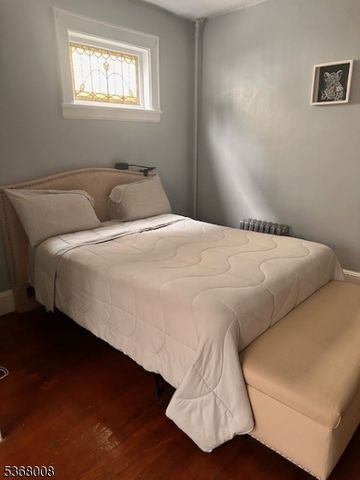 48 Christie Ave, Clifton City, NJ 07011