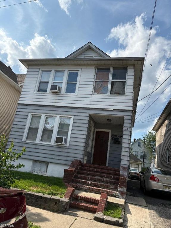 48 Christie Ave, Clifton City, NJ 07011