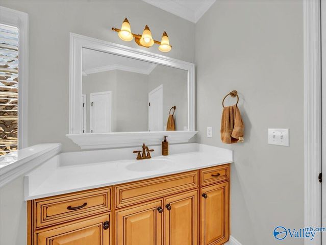 3112 Sandstone Street SE, Owens Cross Roads, AL 35763