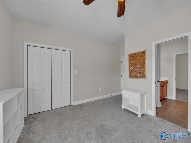 3112 Sandstone Street SE, Owens Cross Roads, AL 35763