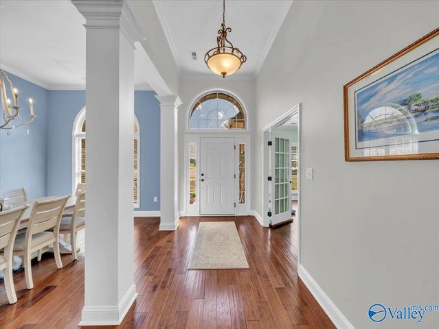 3112 Sandstone Street SE, Owens Cross Roads, AL 35763