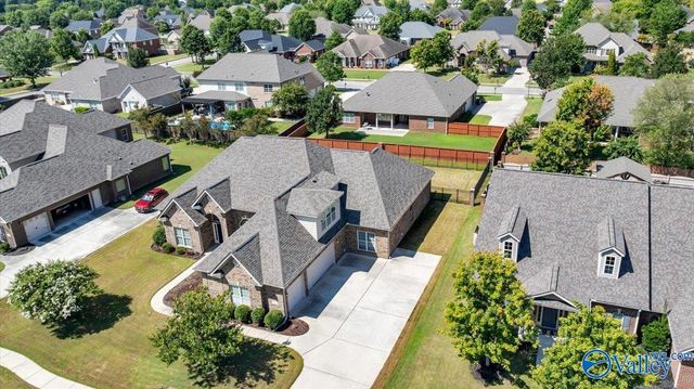 3112 Sandstone Street SE, Owens Cross Roads, AL 35763