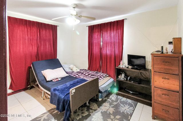 5255 SANTA MONICA Boulevard S, Jacksonville, FL 32207