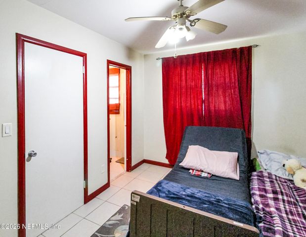 5255 SANTA MONICA Boulevard S, Jacksonville, FL 32207