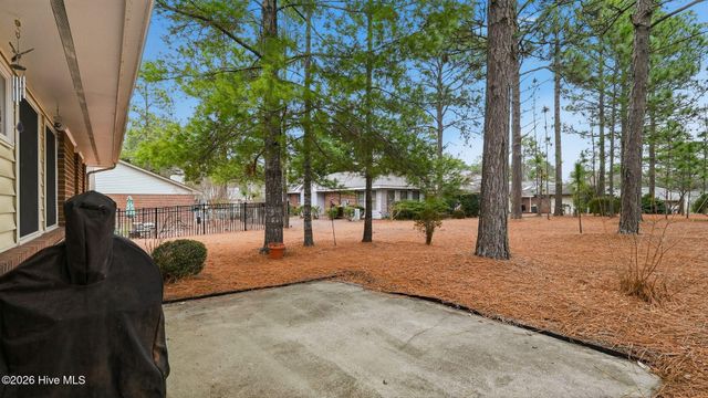 560 Pinehurst Trace Drive, Pinehurst, NC 28374