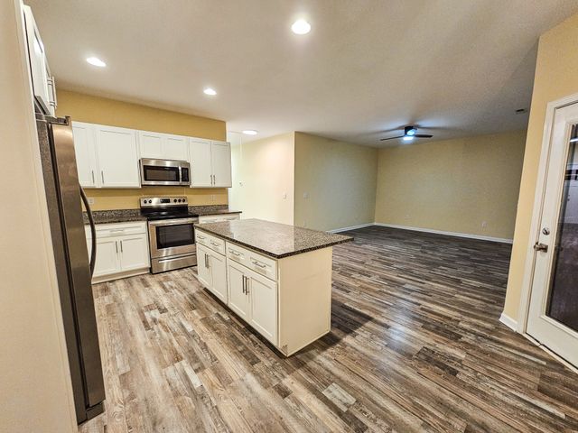 307 Graydon St, Shelbyville, TN 37160