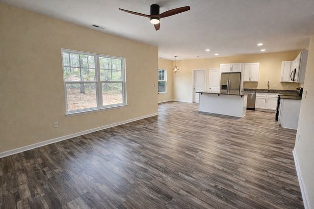 307 Graydon St, Shelbyville, TN 37160