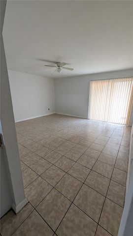 2423 S SOUTH AVENUE, Leesburg, FL 34748