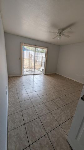 2423 S SOUTH AVENUE, Leesburg, FL 34748