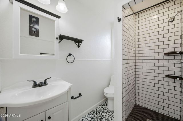 1897 W WHITE MOUNTAIN Boulevard, Lakeside, AZ 85929