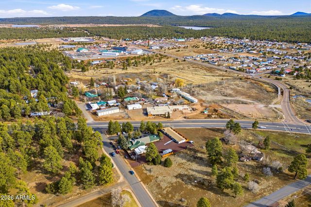 1897 W WHITE MOUNTAIN Boulevard, Lakeside, AZ 85929