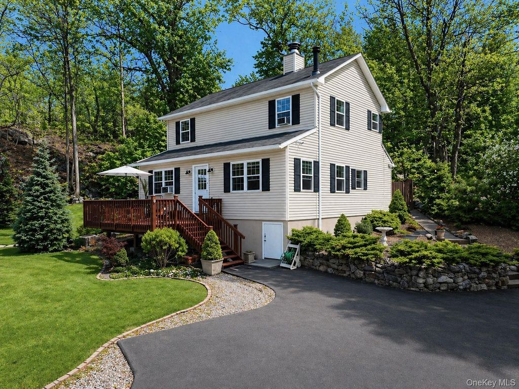89 Mine Road, Fort Montgomery, NY 10922