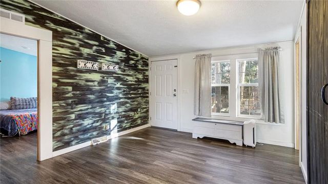 206 Mead Street, Eau Claire, WI 54703