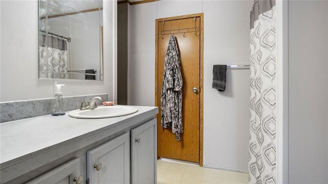 206 Mead Street, Eau Claire, WI 54703