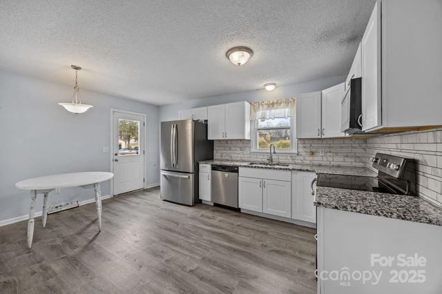 222 Saint Jill Circle, Statesville, NC 28625