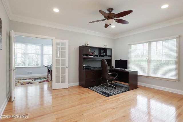24 Kipling Way, Manalapan, NJ 07726