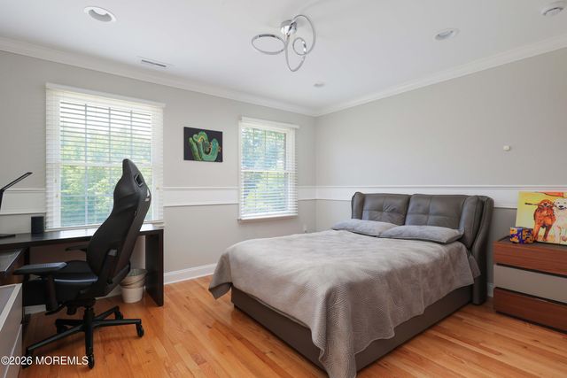 24 Kipling Way, Manalapan, NJ 07726