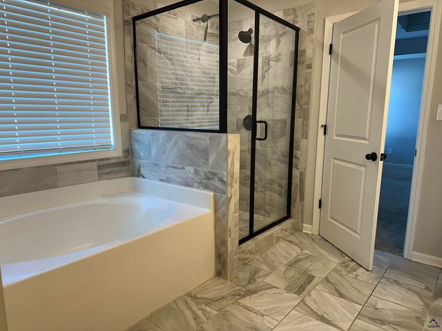 603 Pearl Moss Lane, Kathleen, GA 31047