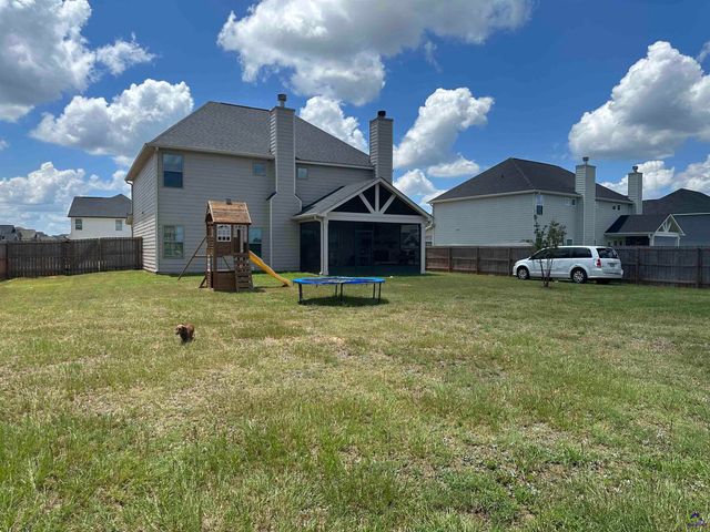 603 Pearl Moss Lane, Kathleen, GA 31047