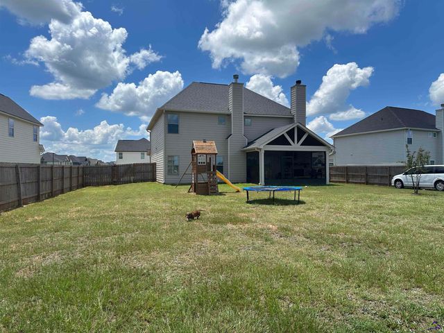 603 Pearl Moss Lane, Kathleen, GA 31047