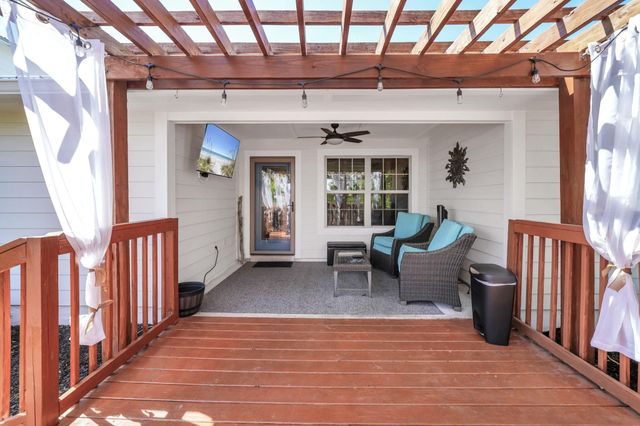 87 Bald Eagle Drive, Santa Rosa Beach, FL 32459