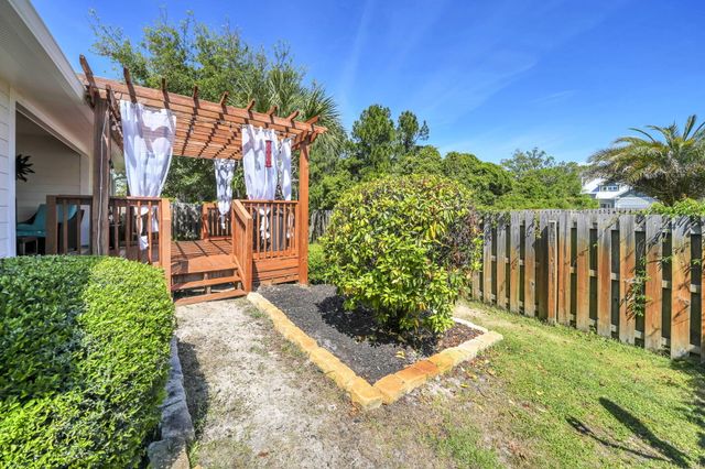 87 Bald Eagle Drive, Santa Rosa Beach, FL 32459