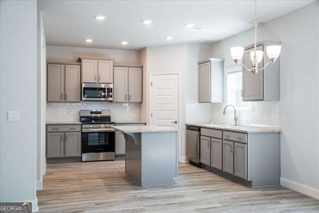 219 Carsons Walk, Macon, GA 31216