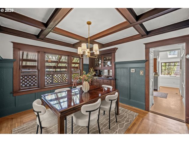 3324 Se GRANT St, Portland, OR 97214