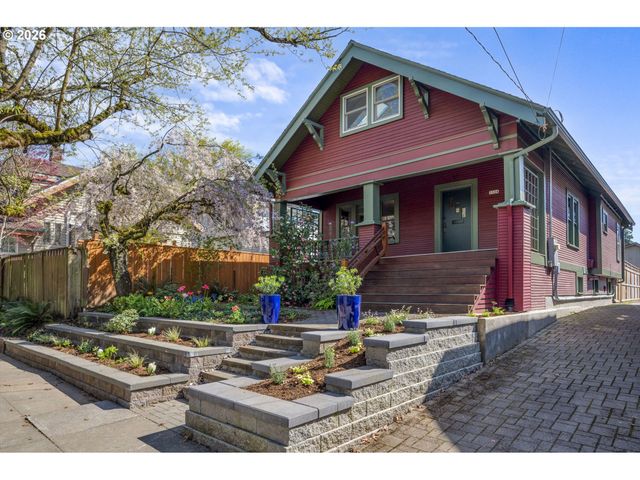 3324 Se GRANT St, Portland, OR 97214