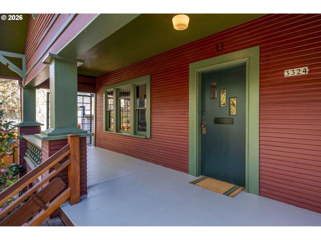 3324 Se GRANT St, Portland, OR 97214
