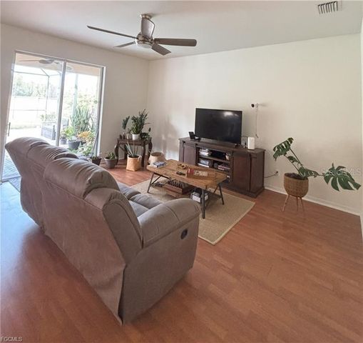 8042 SILVER BIRCH WAY, Lehigh Acres, FL 33971