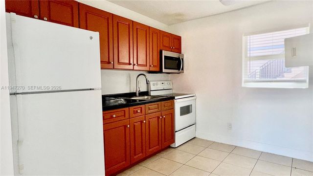 2099 NW 26th Ave 1-D, Fort Lauderdale, FL 33311