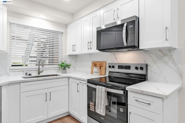 583 Majestic Way, San Leandro, CA 94578