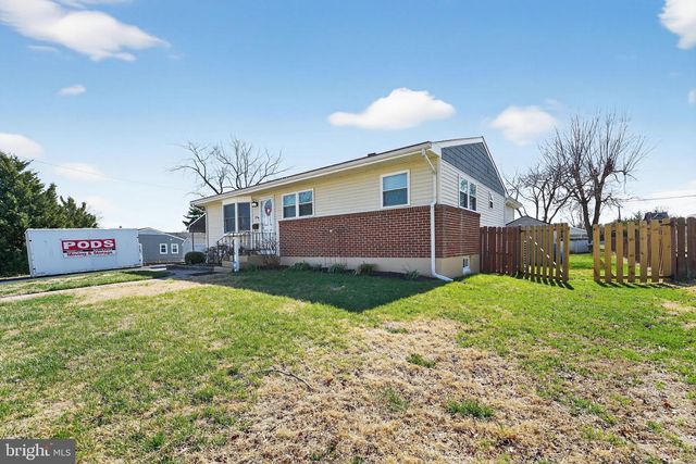 119 SANDY BEACH DR, Pasadena, MD 21122