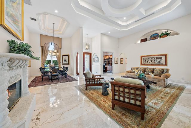 6088 Wildcat Run, West Palm Beach, FL 33412