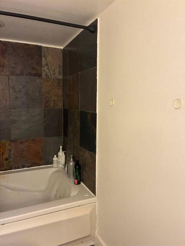 400 LESLIE Drive 502, Hallandale Beach, FL 33009