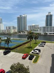 400 LESLIE Drive 502, Hallandale Beach, FL 33009