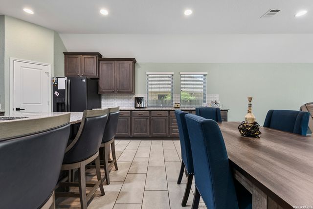 14747 Running Wolf, San Antonio, TX 78245
