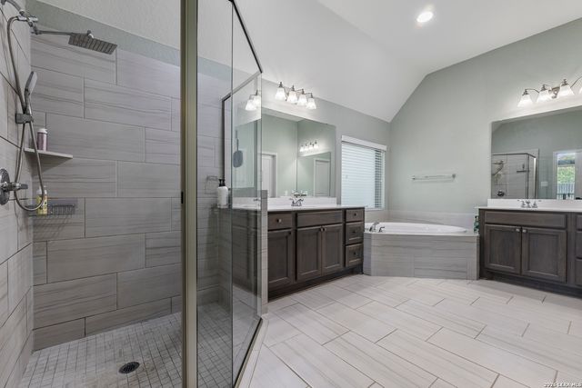 14747 Running Wolf, San Antonio, TX 78245
