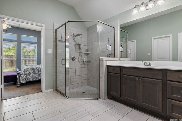 14747 Running Wolf, San Antonio, TX 78245