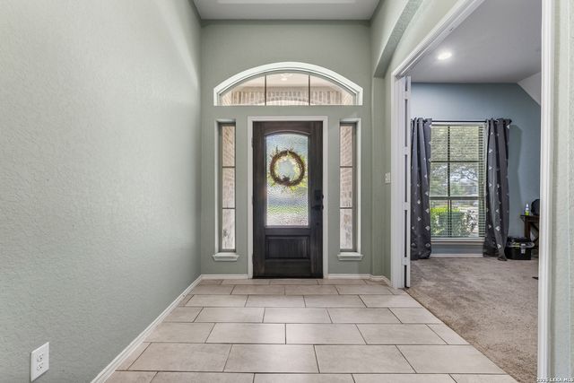 14747 Running Wolf, San Antonio, TX 78245