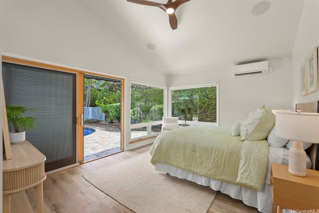 7172 Naakea Street, Honolulu, HI 96825